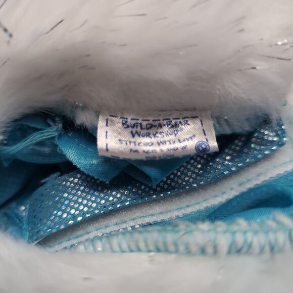 Build A Bear Ice Skating Sparkle Ice Blue Iridescent Outfit w/ Faux Fur & Skates - Picture 10 of 12
